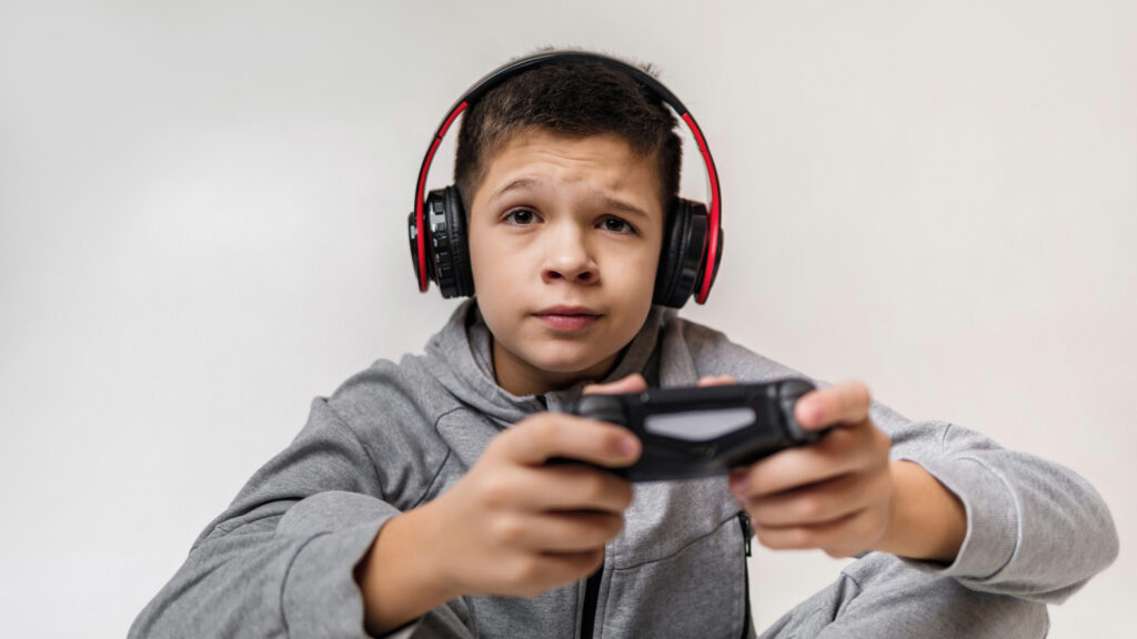 Enfants accros aux jeux vidéo : ils enchaînent les dépenses à l’insu de leurs parents